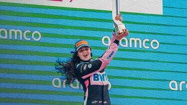 F1 ACADEMY champion Abbi Pulling reflects on her title-winning season