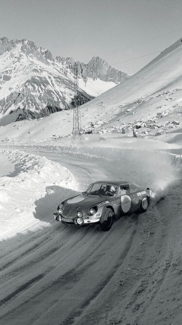 Alpine – Na počátku byla vize jednoho muže