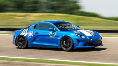 Alpine A110 GT4 - Gamma competitie