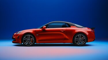 Alpine A110 S - exterior - track - rear 