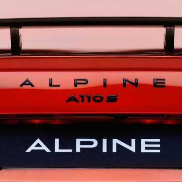 Alpine A110 S – Plakietka A110 S