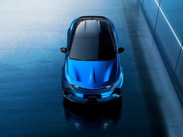 Alpine A390