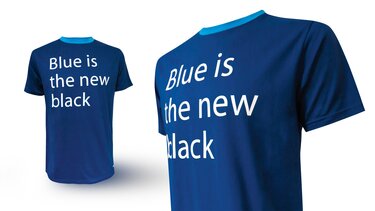 T-Shirt Blue is the new black