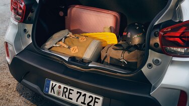 Der neue Dacia Spring – wendbare Kofferraumwanne 