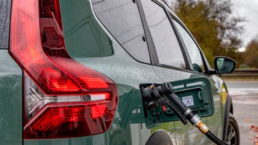 como preparar coche para la lluvia