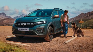 dacia jogger en el campo