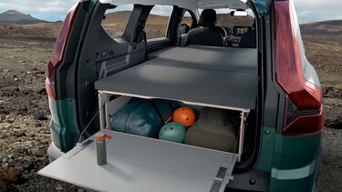maletero Dacia camperizado