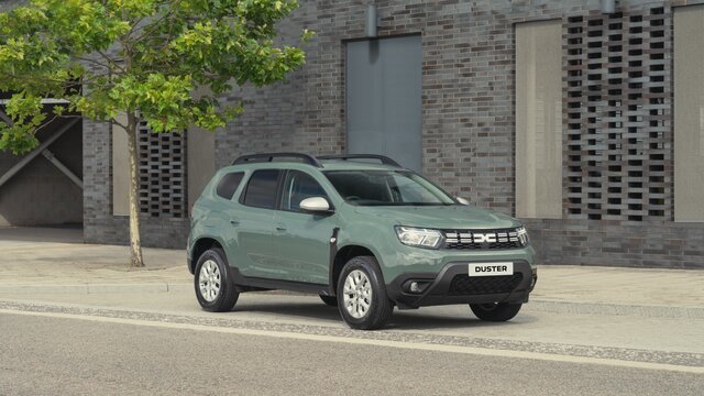 Used Dacia Duster Commercial