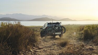 Attelage et porte vélos sur attelage - Dacia accessoires