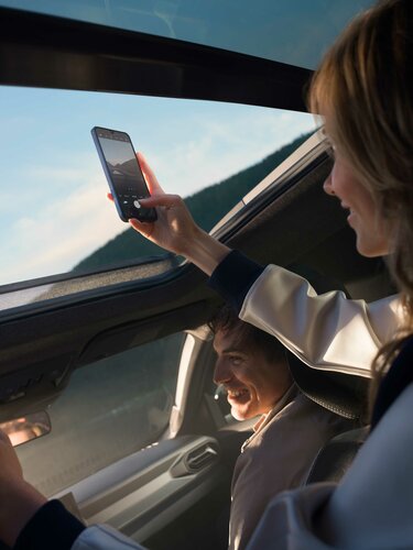 Panoramic sunroof - Dacia Bigster