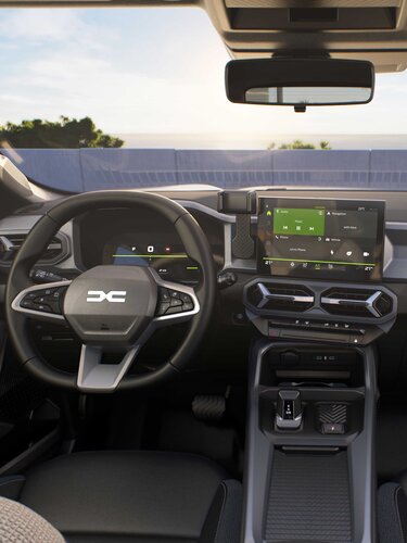 ruim en connected interieur Dacia Bigster