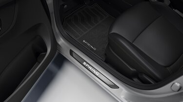 Prémiové textilní koberce nového vozu Dacia Spring