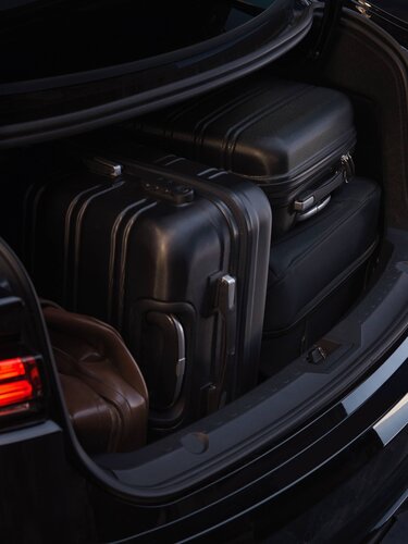 berlina Limo maletero - Mobilize Driver Solutions
