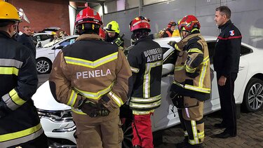 SD Switch and Fireman Access - automotive safety - Renault