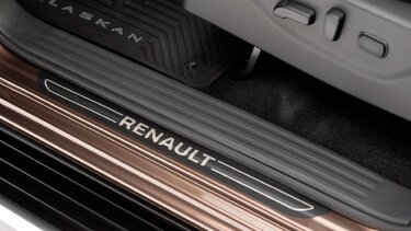 Renault ALASKAN - Barra de la plataforma de carga