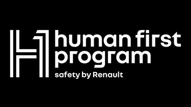 Human First Program - Banner in Schwarz-Weiß