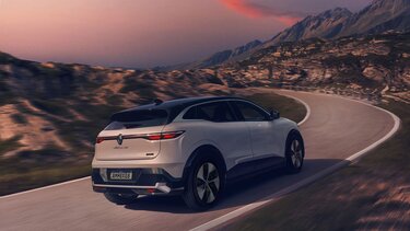 électriques entretien et écosysteme de services connectés