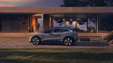 E-Tech 100% electric - electric vehicle driving range - Renault