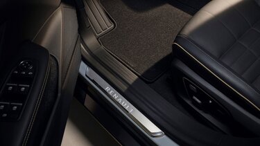  Renault Megane E-Tech 100% elétrico - acessórios - barra de reboque removível