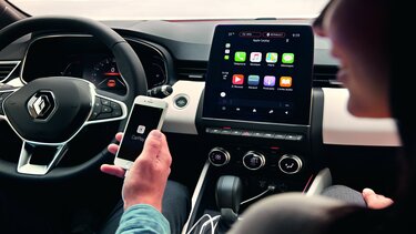 Smartphone-Replikation auf dem 9,3-Zoll-Touchscreen des CLIO