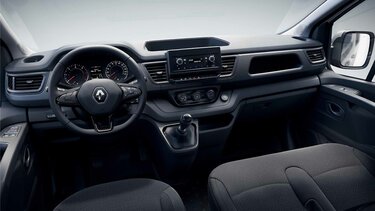 Renault Trafic - interior frontal