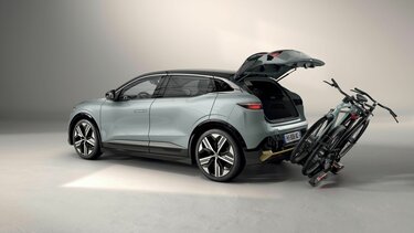  100% elektrický Renault Megane E-Tech – příslušenství – střešní lišty quickfix