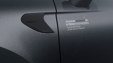  Renault Clio E-Tech engineered