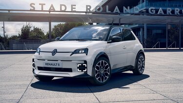  Renault 5 E-Tech électrique - série spéciale Roland Garros