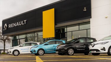 Renault Retail Group switches its 160+ courtesy car fleet to all-electric power
