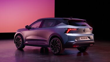 charging station - Renault Scenic E-Tech electric