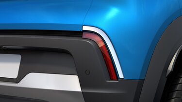 Rear bumper chrome