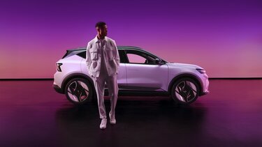 immagine veicolo Renault Megane e-tech per noleggio a lungo termine