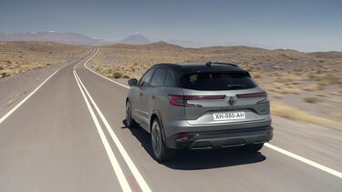 obrázok Renault Austral na ceste