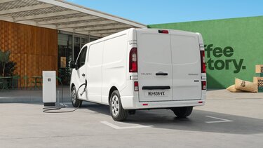  localisation des bornes de recharge - Renault Trafic Van E-Tech 100% electric