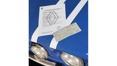 Attestation Renault voiture bleue