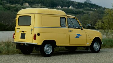 RENAULT 4 - T2 cahiers passion