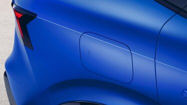 E-Tech plug-in hybrid - ricarica a domicilio o al lavoro - Renault