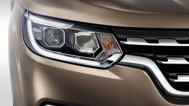 Renault ALASKAN iluminación LED
