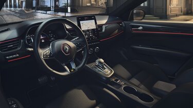 Das Smart Cockpit des SUV-Coupé ARKANA