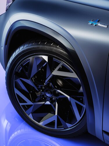 Renault Koleos full hybrid E-Tech - 20'' peak alloy-wheel