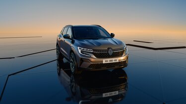 trade in - Renault Austral E-Tech full hybrid. 