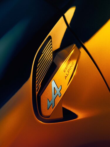 Esprit Alpine – Captur E-Tech Full Hybrid – Renault