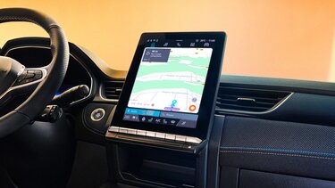 navigation en temps réel - Renault Captur E-Tech full hybrid