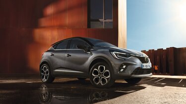 Renault Captur Techno EDC mild hybrid - oferta fast track