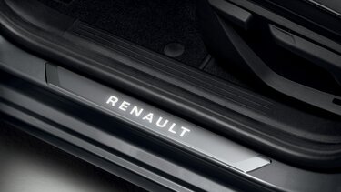 soleiras de porta iluminadas - acessórios - Renault Clio E-Tech full hybrid