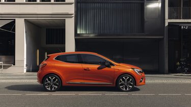 CLIO orange Profilansicht 