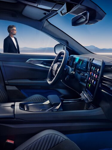 Renault Rafale E-Tech hybrid - moquette