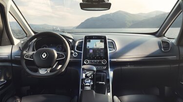 Renault ESPACE binnenkant, dashboard, tablet met touchscreen 