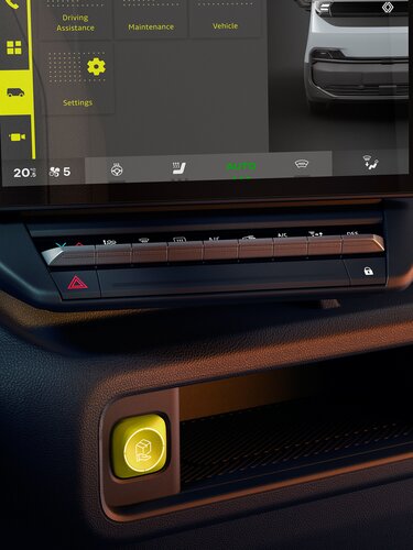 Renault Estafette E-Tech electric - automatic door opener button