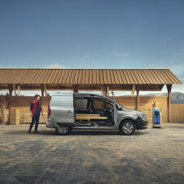 Renault Kangoo Van E-Tech 100% electric - deschidere ușă laterală